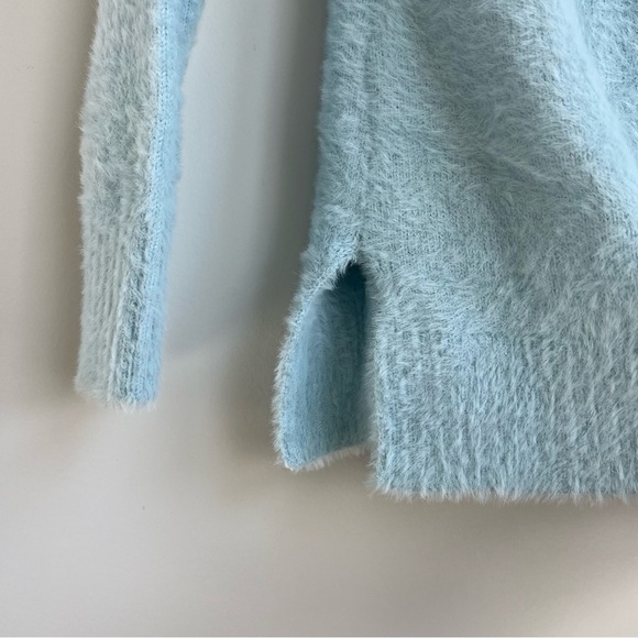 New Boston Proper Baby Blue V-neck Pullover Soft Fuzzy Eyelash Sweater XS - Picture 7 of 12